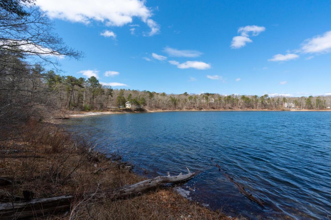 Weeks Pond Charmer Forestdale Εξωτερικό φωτογραφία